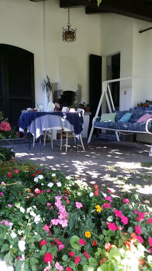 B&B Vaemenia Оменя Екстериор снимка